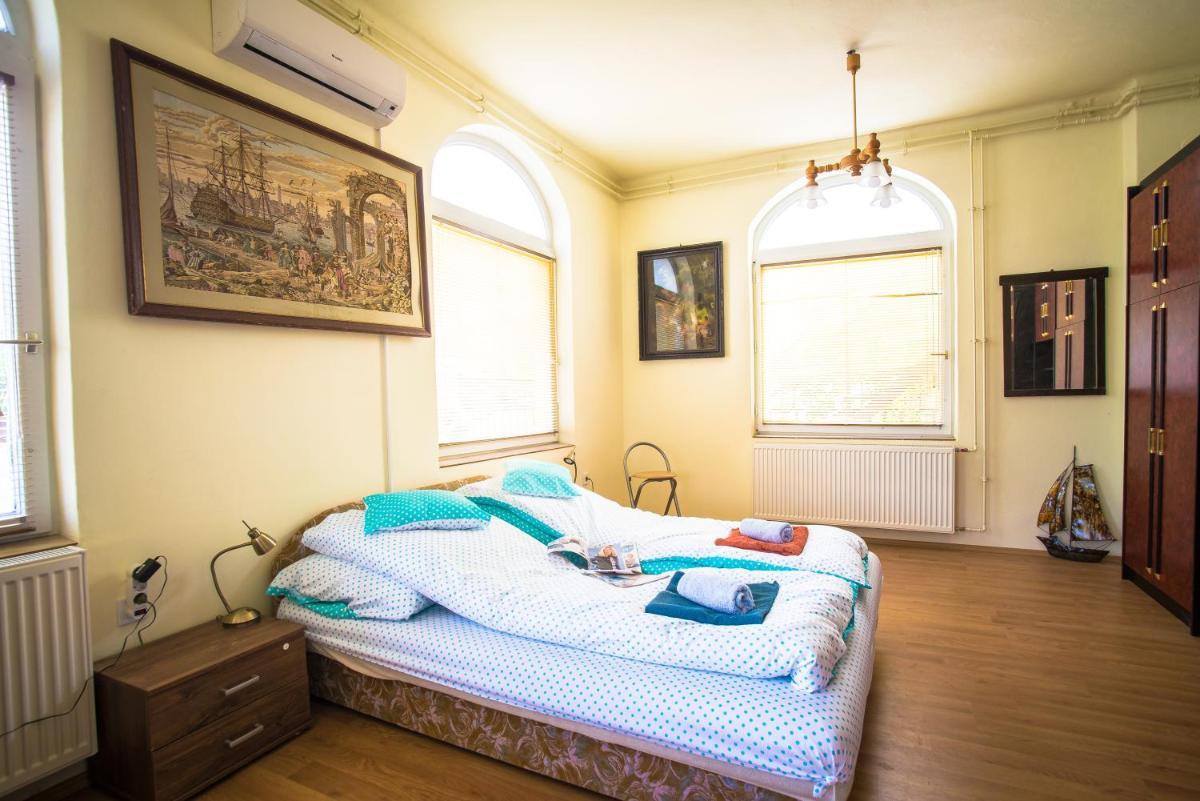 Mickey's Thermal Apartments - Housity