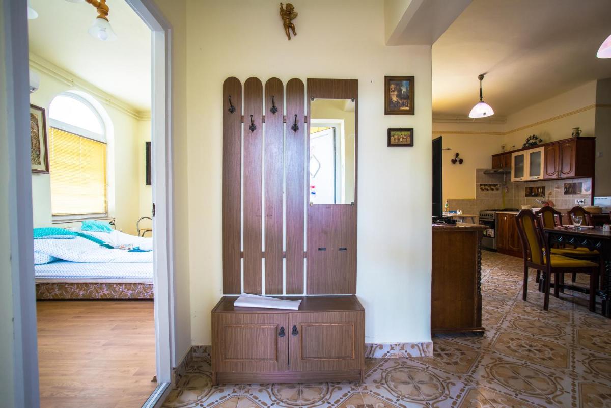 Mickey's Thermal Apartments - Housity