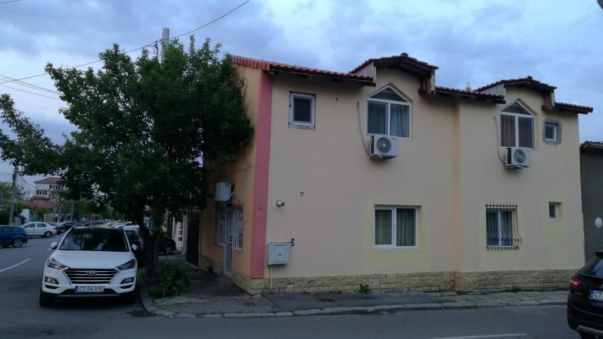 Cazare la mare vila Constanta - Housity