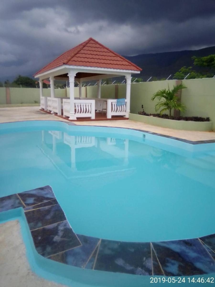 Eve's Rockaway Villa - Housity