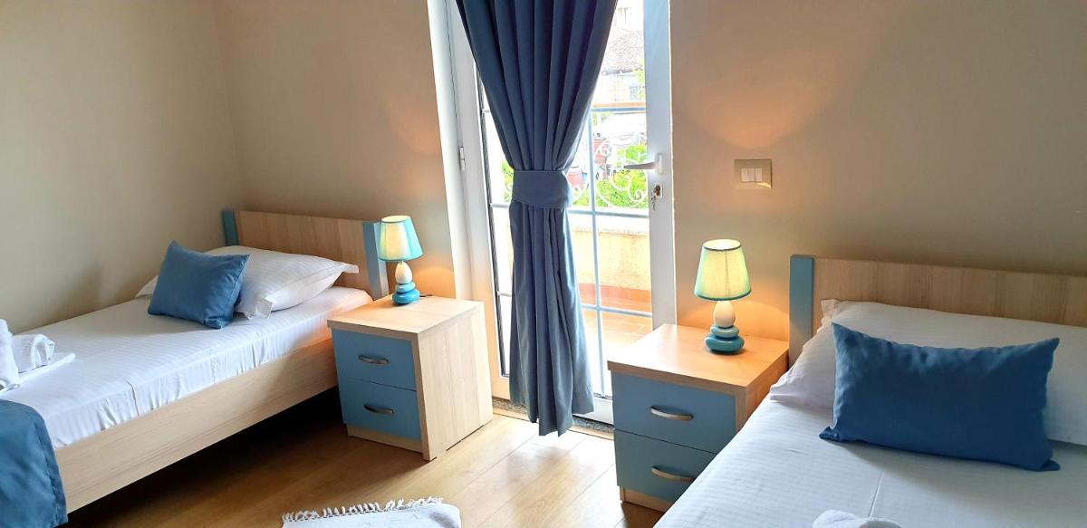 Open Doors Bed & Breakfast - Hizvo
