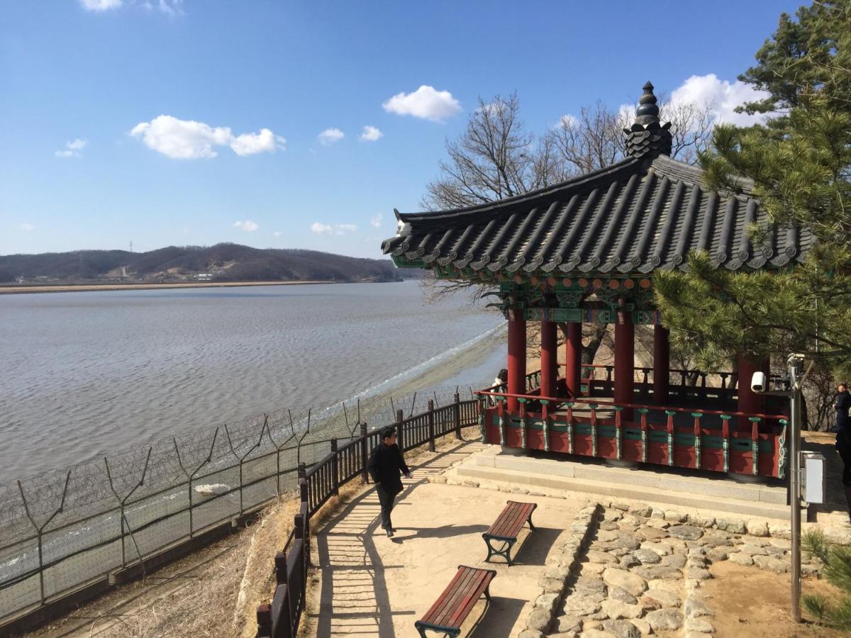 The Guesthouse DMZ Stay - Housity