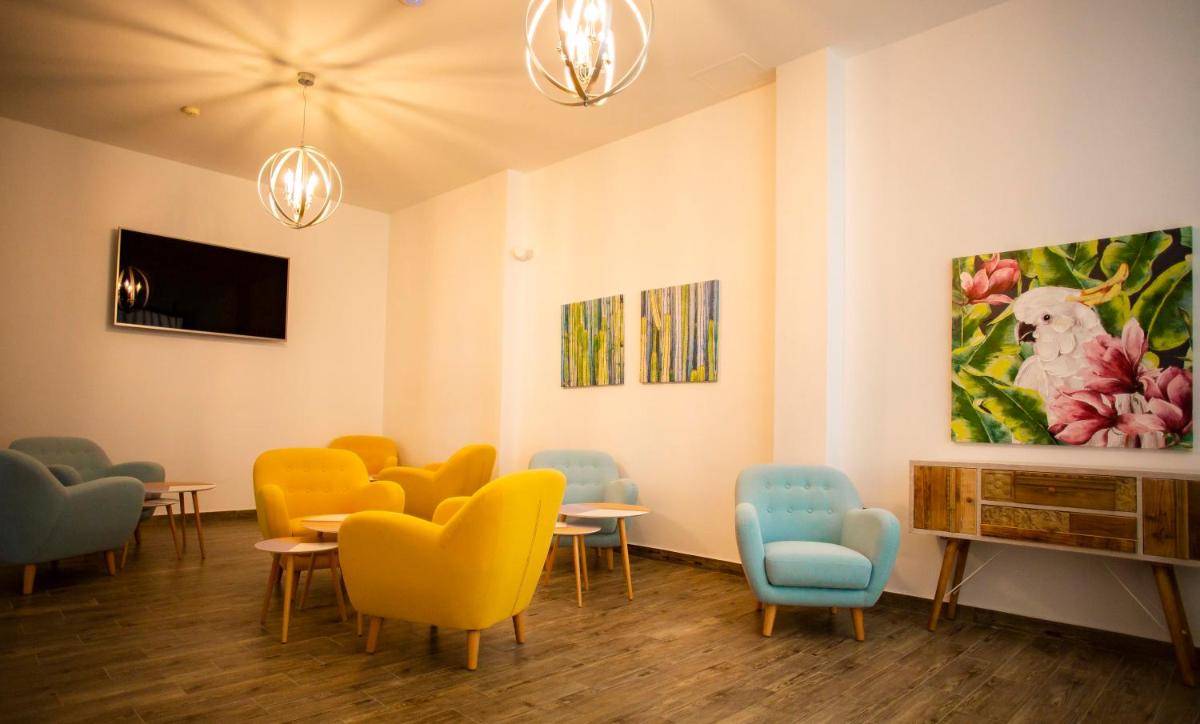 Suitetrails - Hotel Bari - Primera Línea Playa