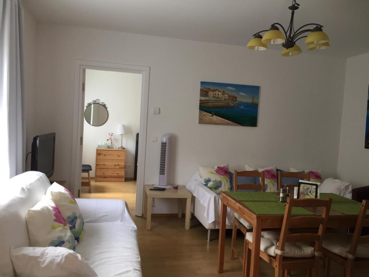 Kleine Ferienwohnung mit Garten - Housity