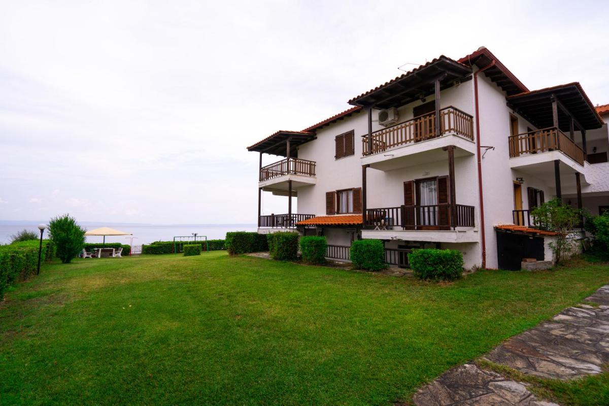 POLICHRONO BY THE SEA - Housity
