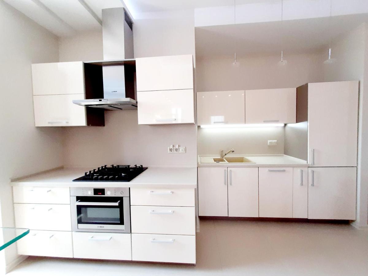 Kvartira v tsentre adlera adler1234 - Housity