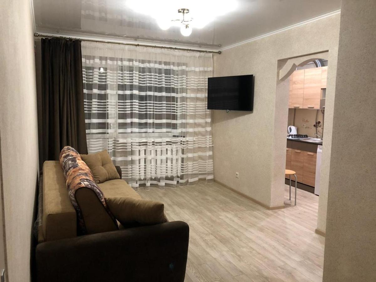 Apartment on ploschad` Lenina - Housity