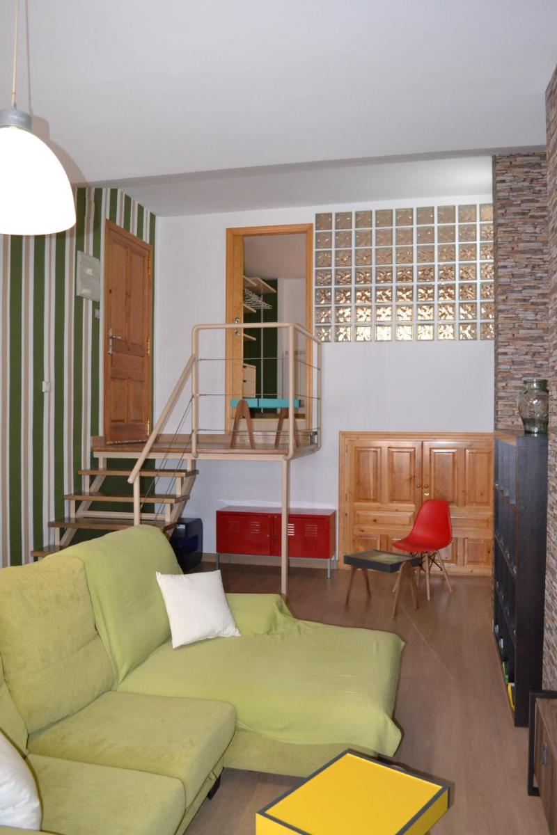 Apartamento Puerta del Pirineo - Housity