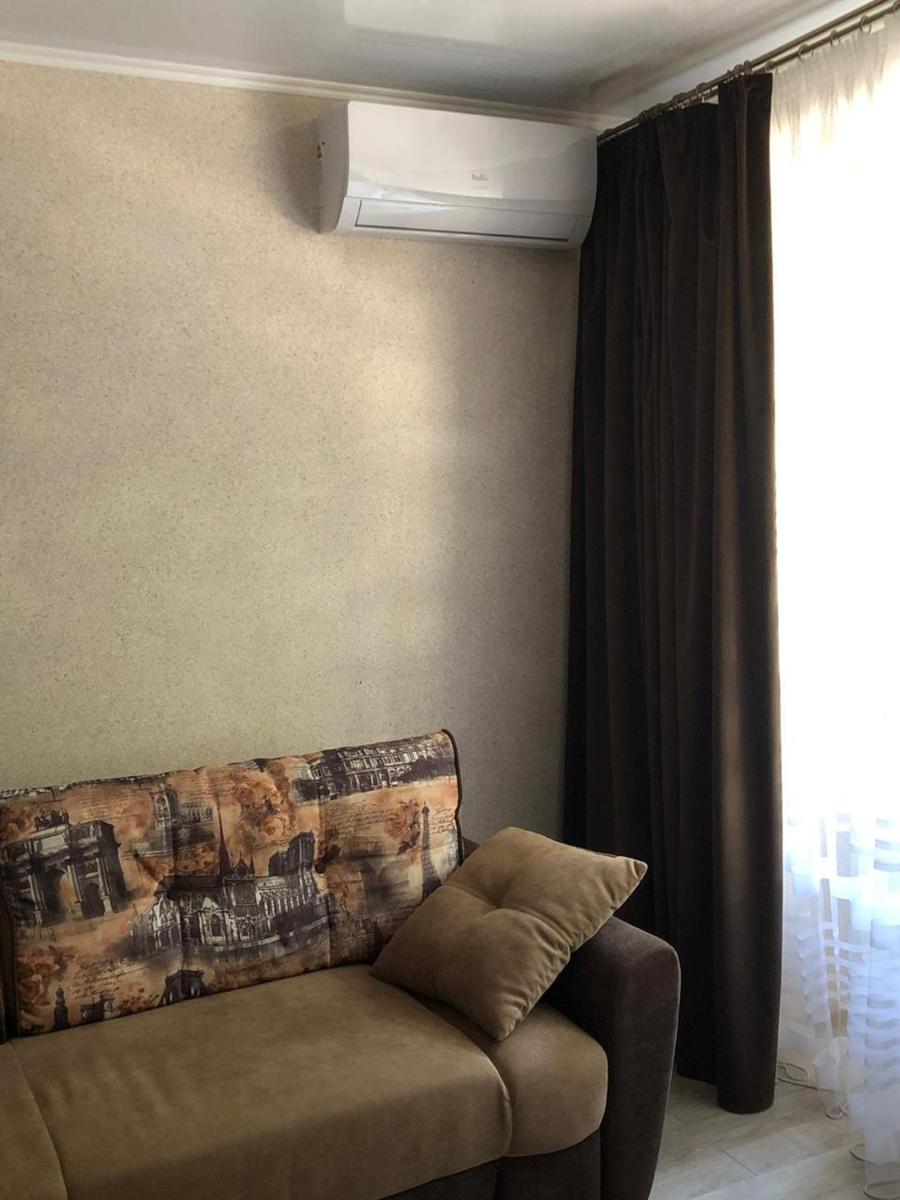 Apartment on ploschad` Lenina - Housity