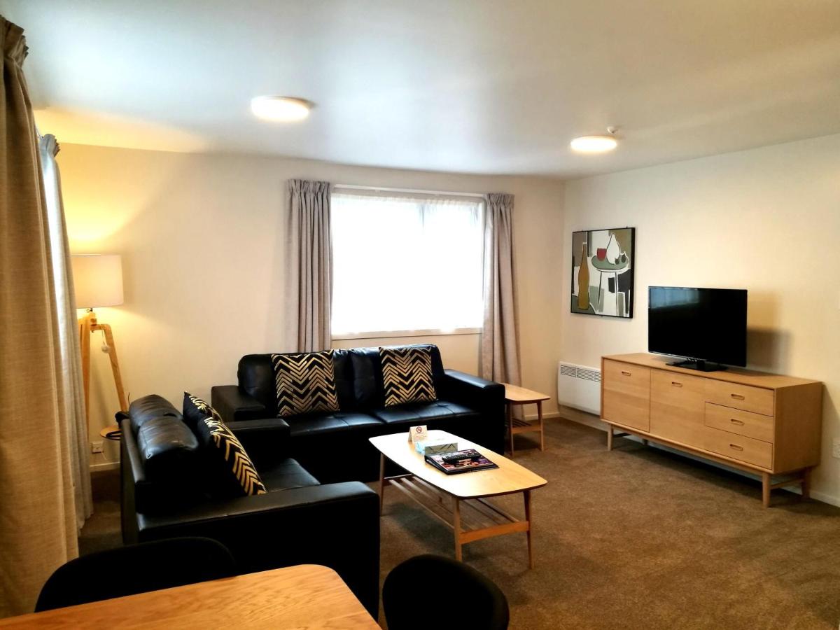 Suitetrails - The Victoria Hotel Dunedin