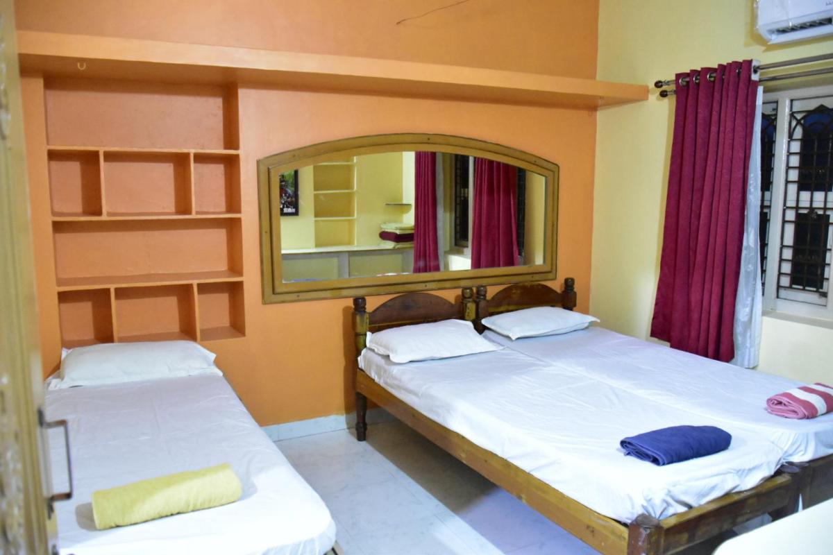 Gopi Guest House - Housity