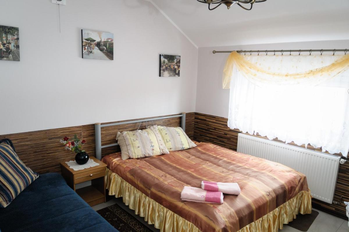 Hotelik Niedżwiadek - Housity