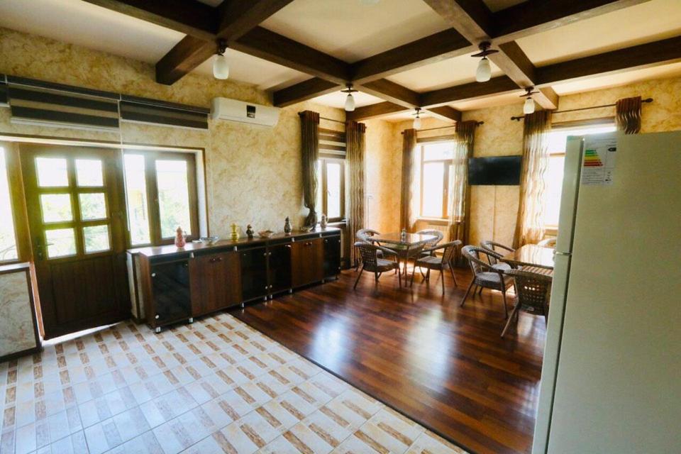 Suitetrails - Mavie Guest House