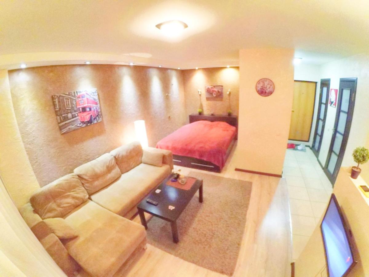 Suitetrails - Apartment on Lenin Avenue