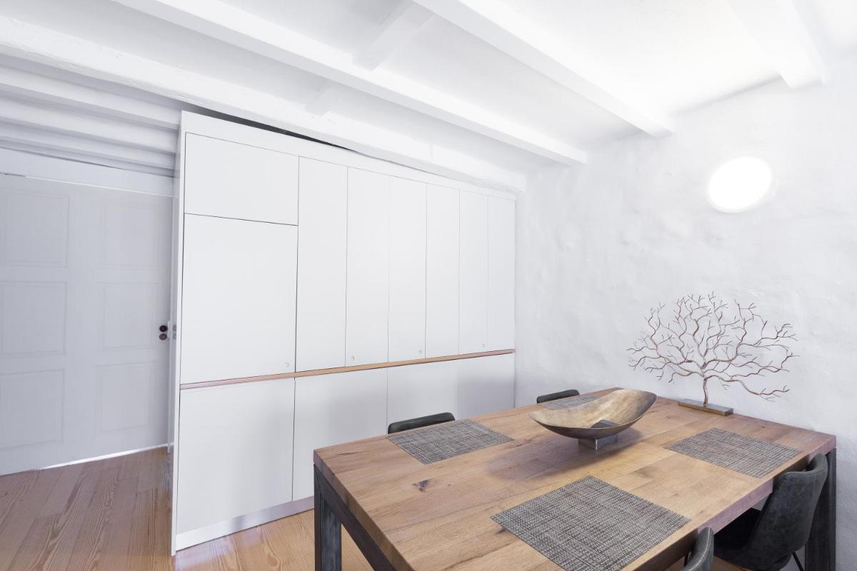 Suitetrails - Caldeireiros Porto Old Town Flat