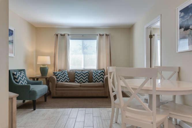 Bayberry - Housity