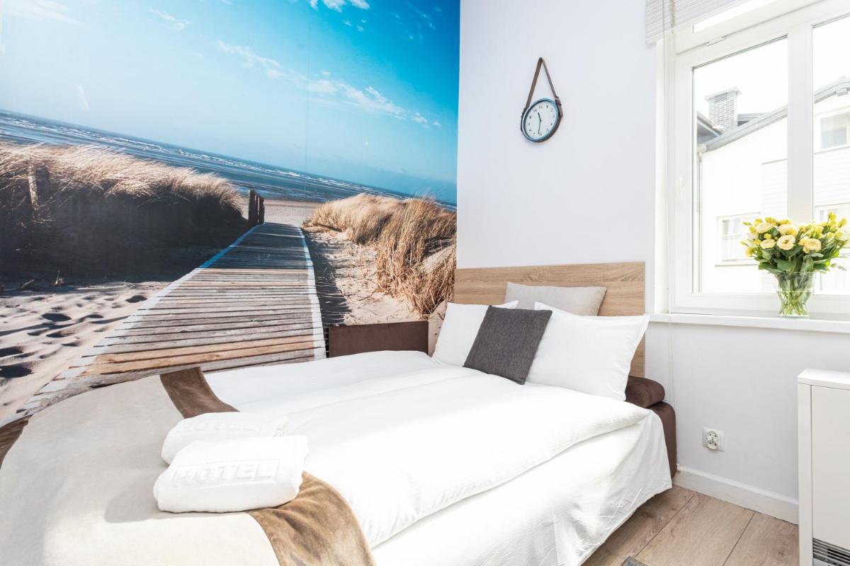 Suitetrails - Riviera Residence Apartments