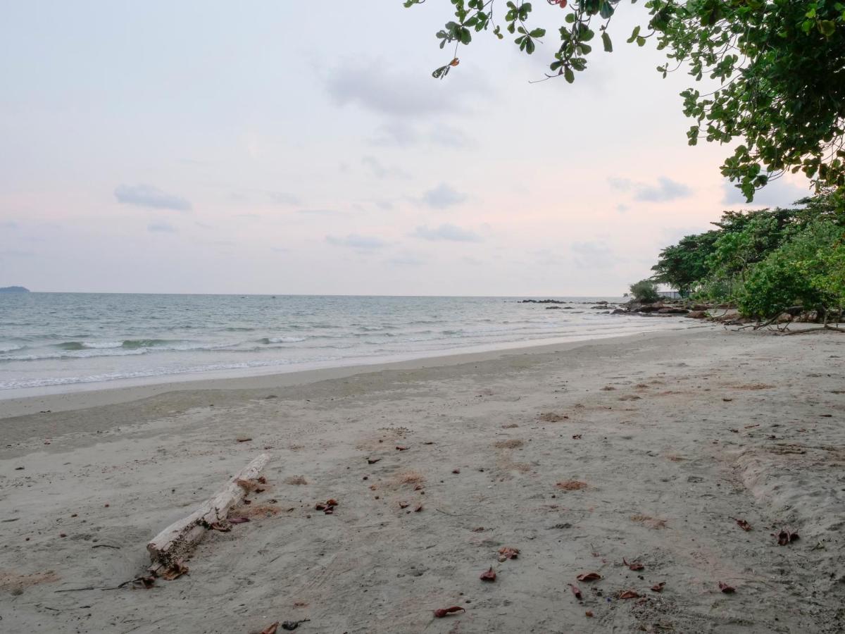 Suitetrails - The Coastal Homes -Family House With Private Beach Quite & Peaceful