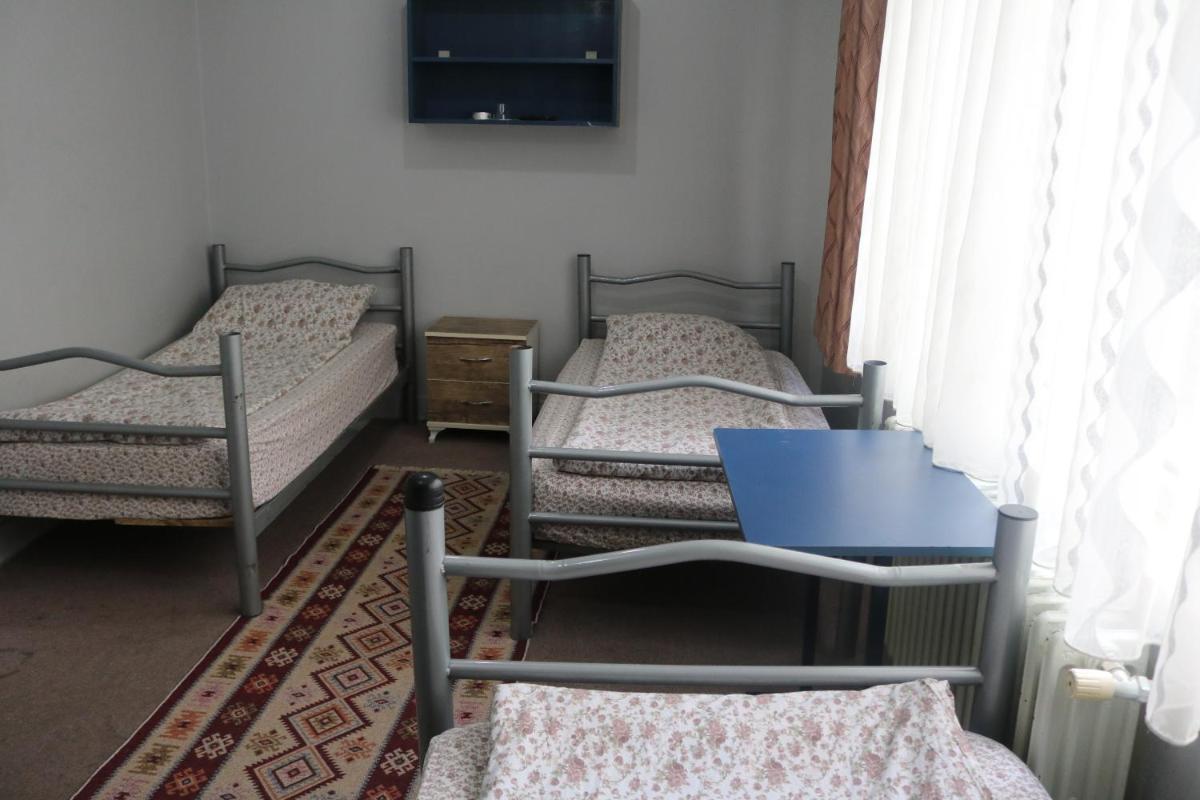 Zafer Hostel - Housity