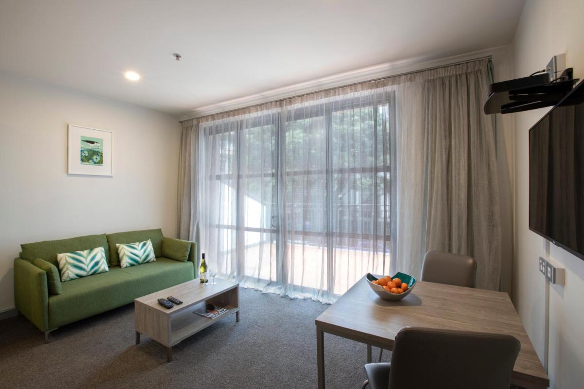 Suitetrails - Quest Atrium Serviced Apartments