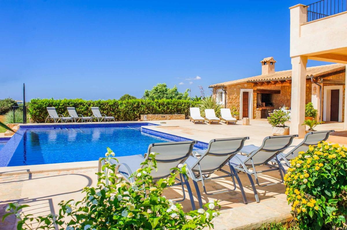 Casa Huerta - Housity