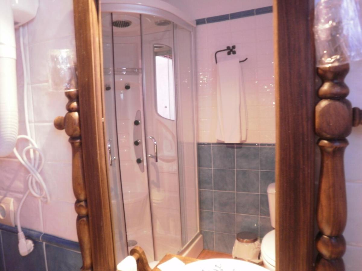 Suitetrails - Hostal El Olmo