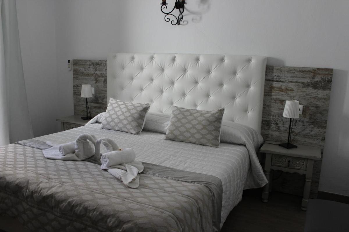 Boutique Hostal Mistral - Housity