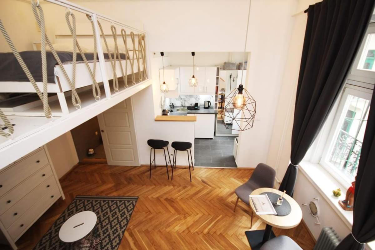 Lovely downtown home in Budapest - Housity