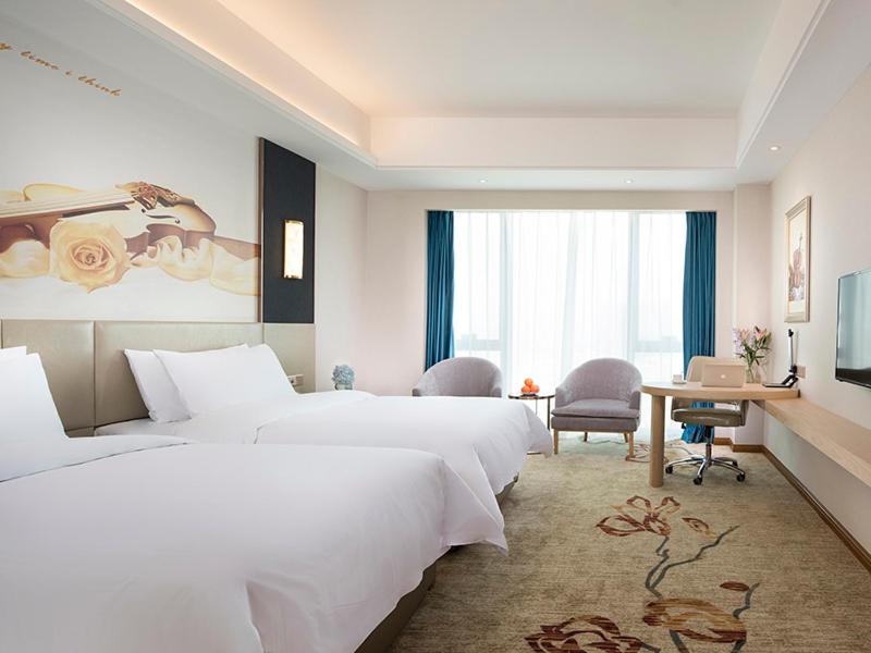 Suitetrails - Vienna International Hotel (Changsha Ningxiang South Bus Station)