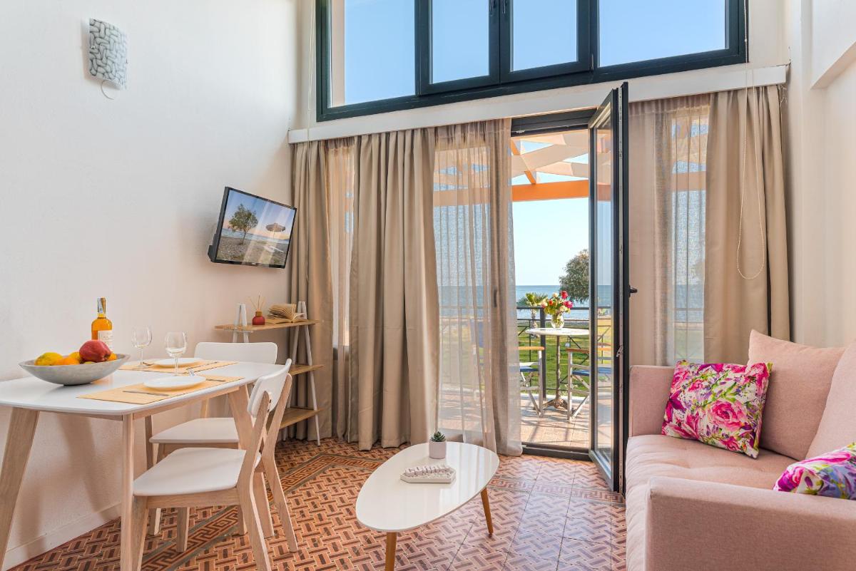 Suitetrails - Naftilos Residences I