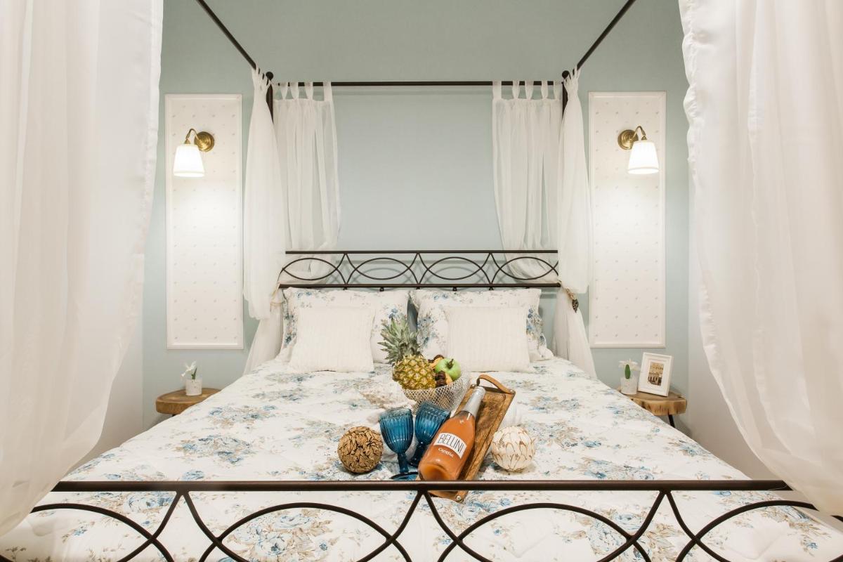 Suitetrails - Syntagma private sweet safe double rooms in apartment