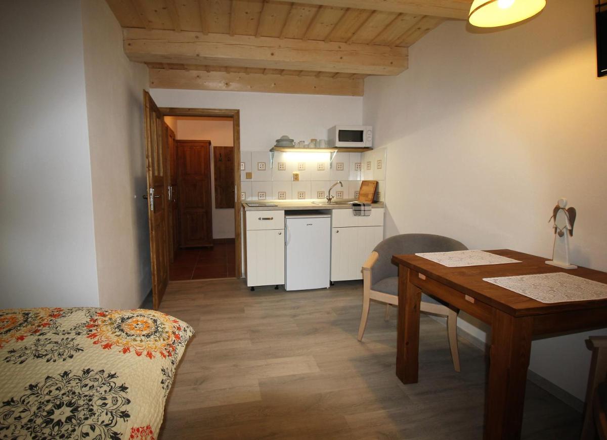 Apartmány u Knajflů - Housity