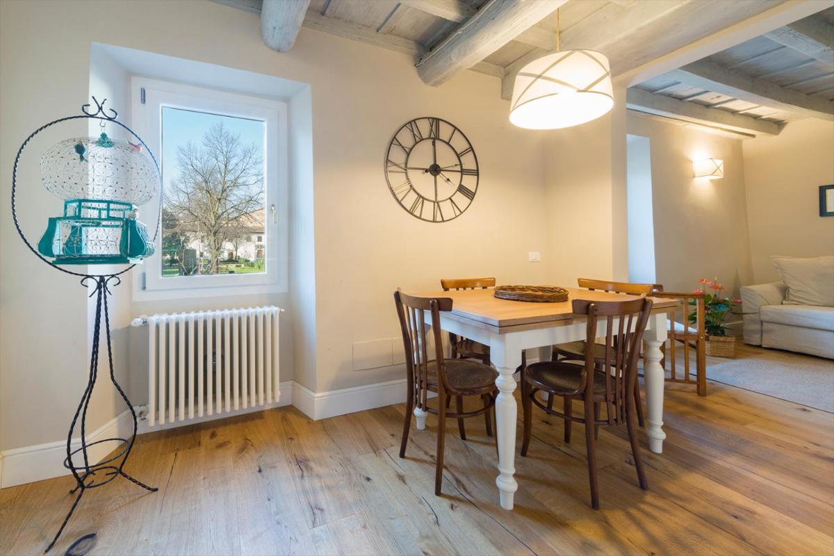 Suitetrails - Oltrarno Real Mood Florentine Apartment
