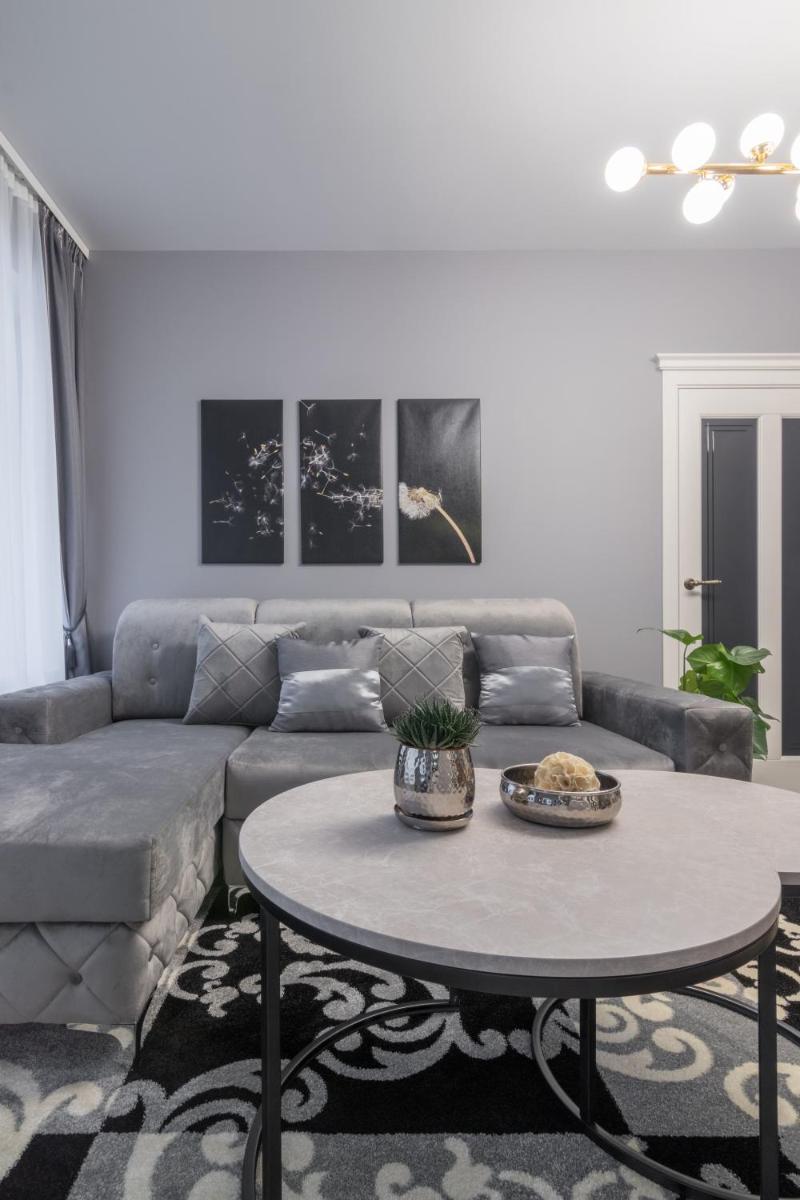 Suitetrails - Dandelion apartment in the heart of Kaunas