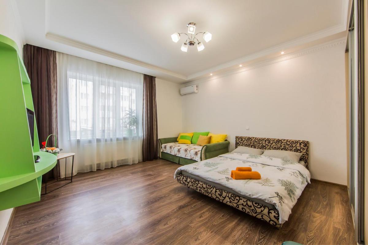 Suitetrails - Apartment for a day in Vishnevoe