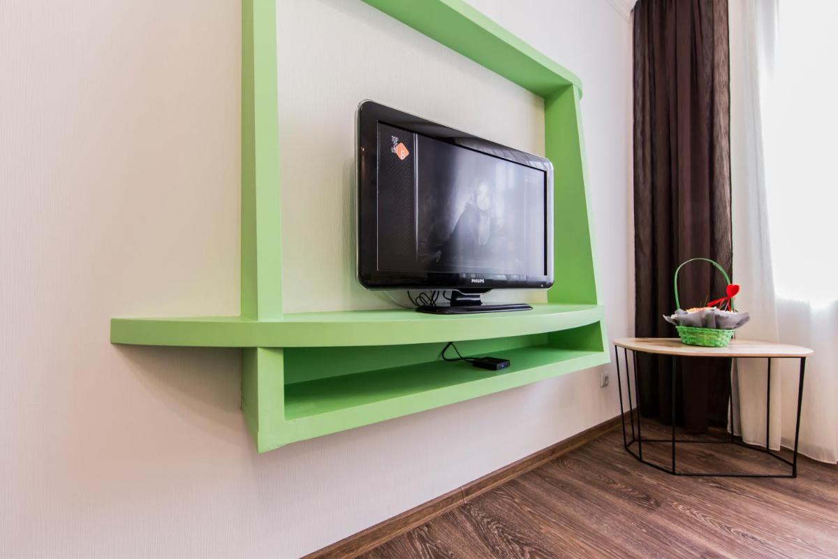 Suitetrails - Apartment for a day in Vishnevoe