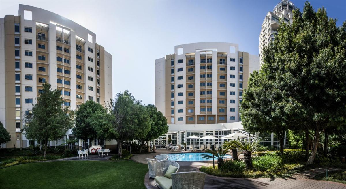 Suitetrails - Garden Court Sandton City