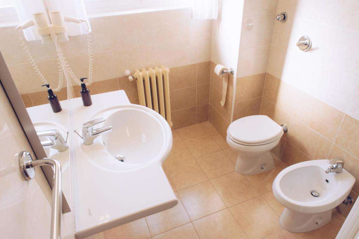 Suitetrails - UniHo Hostel