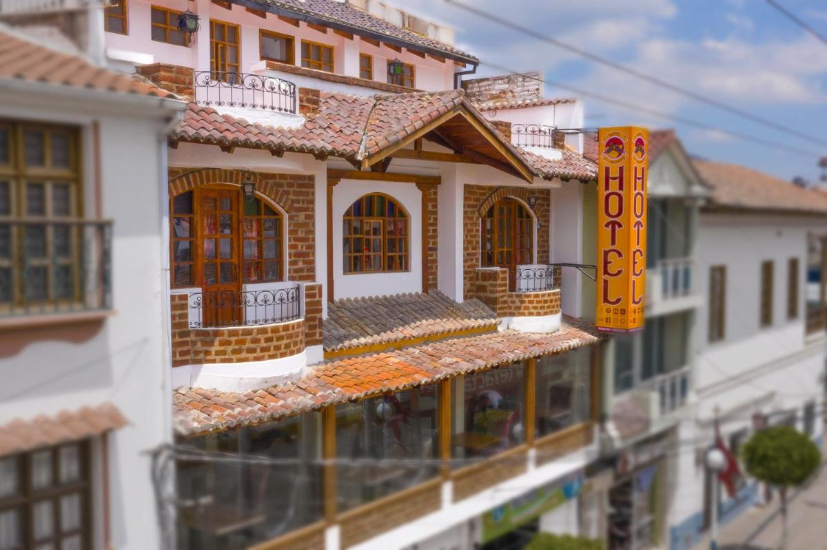 El Andariego - Housity