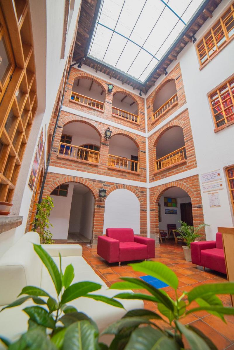 El Andariego - Housity