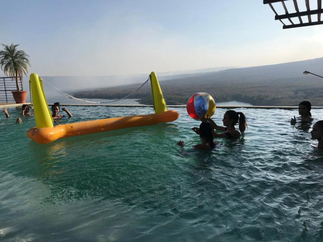 Calalas Lodge - Housity