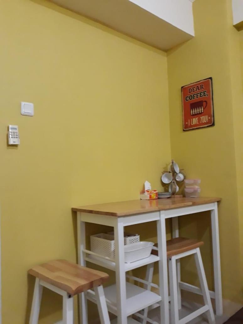 Green Pramuka City Studio Full Furnished by Vika 4 - Housity