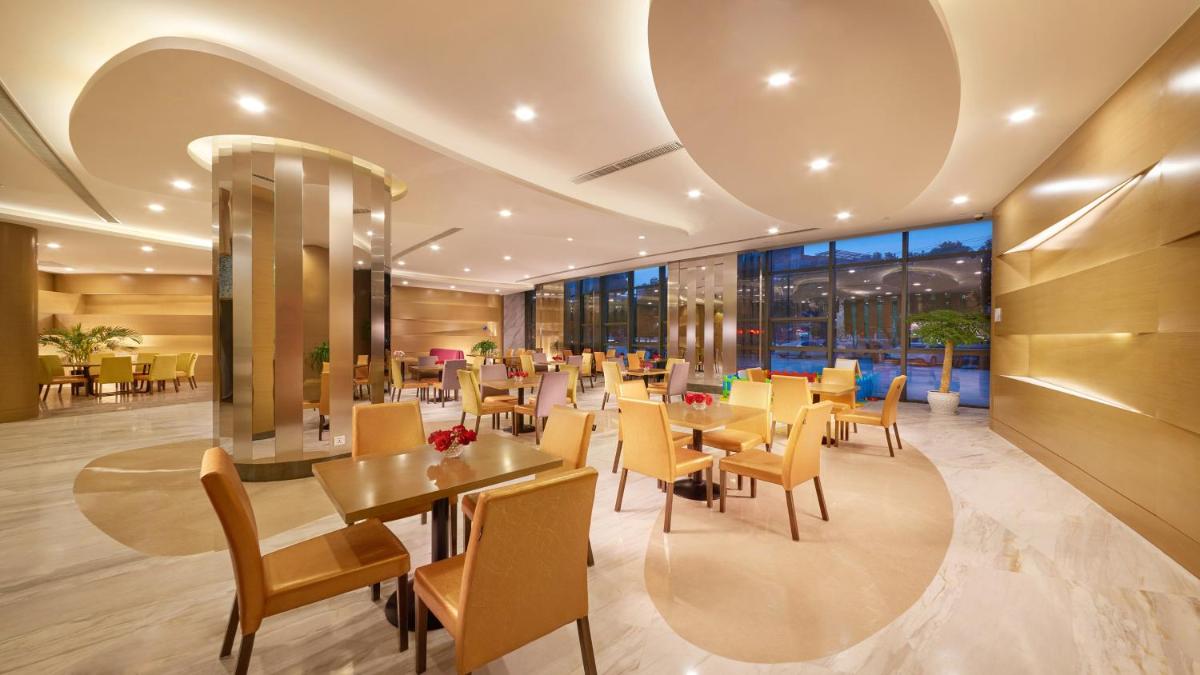 Holiday Inn Express Nantong Downtown, an IHG Hotel - Housity