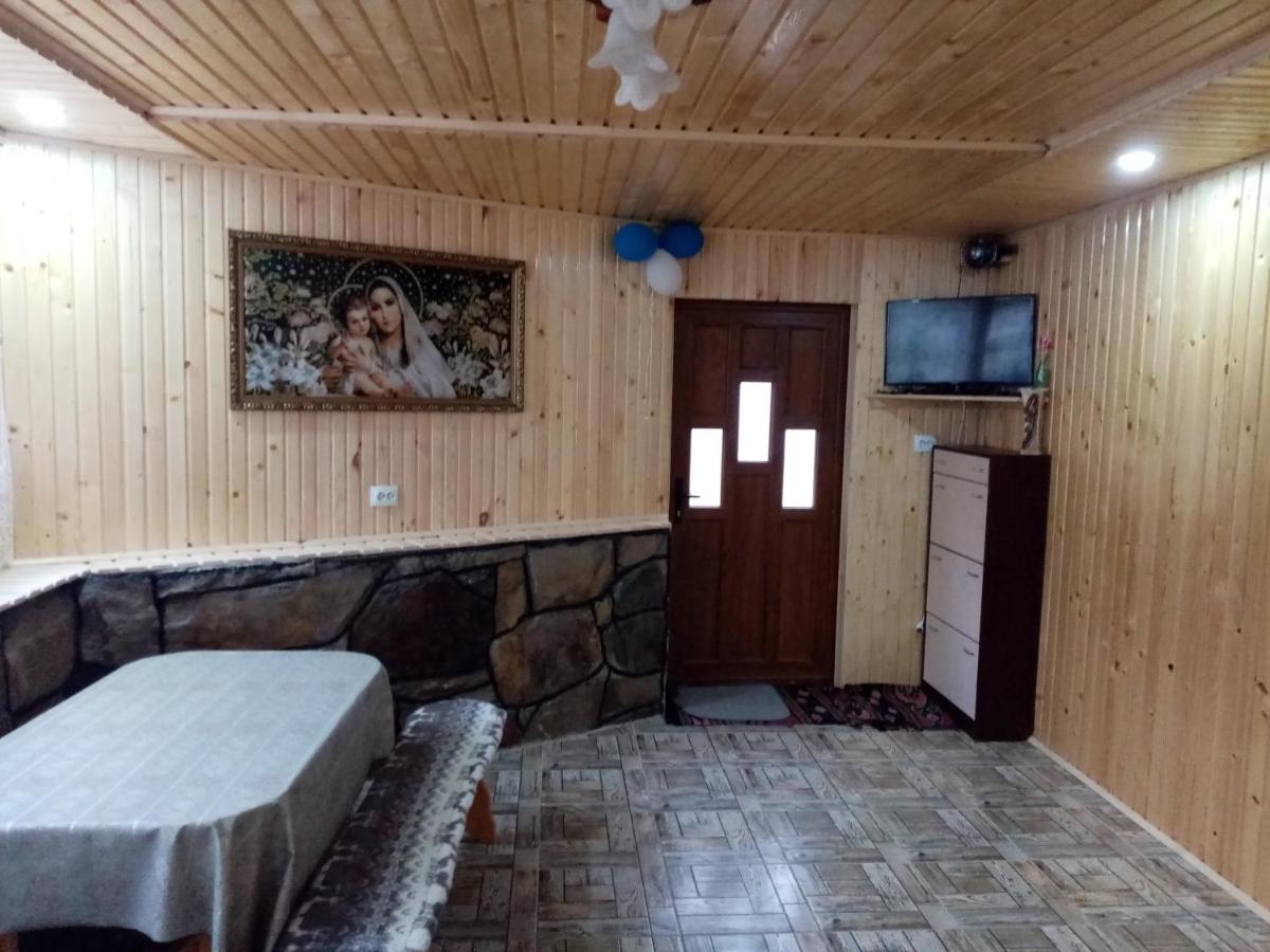 микуличин на долоні - Housity