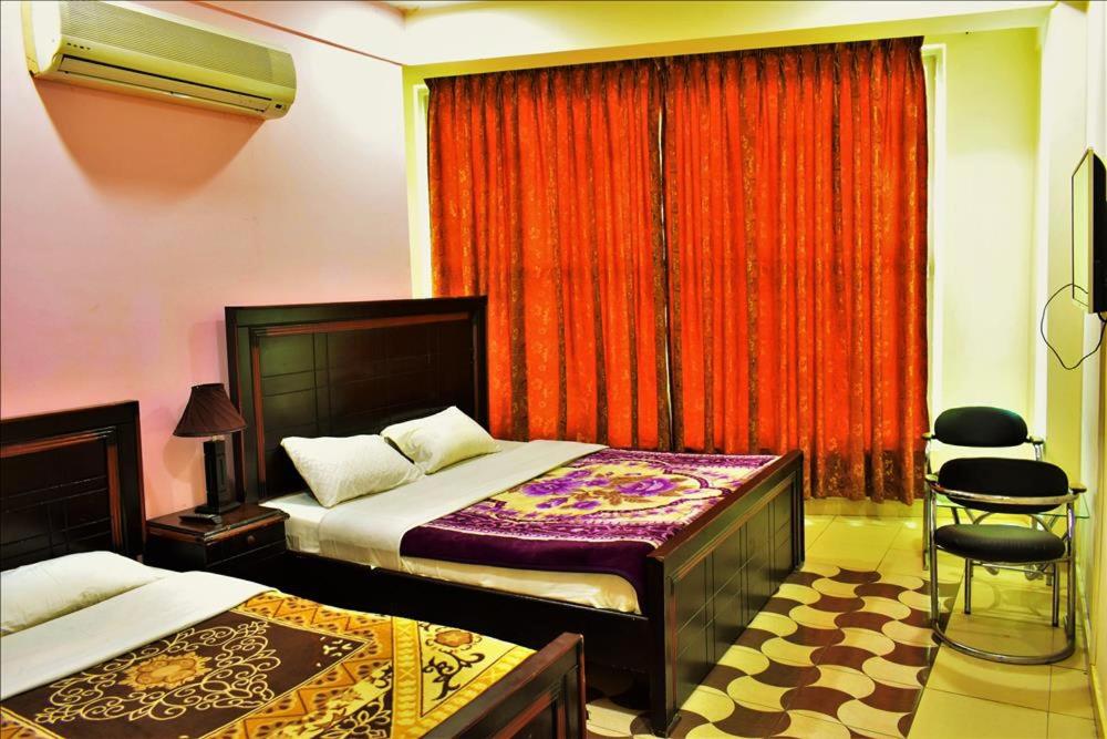 Suitetrails - River Palace Hotel