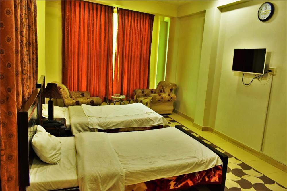 Suitetrails - River Palace Hotel