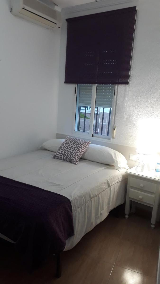 Hostal VILLA CARBULA - Housity