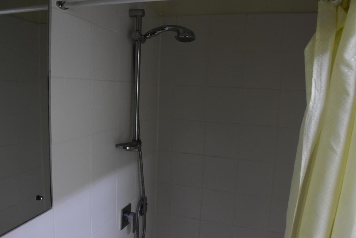 Suitetrails - Hohola Apartments