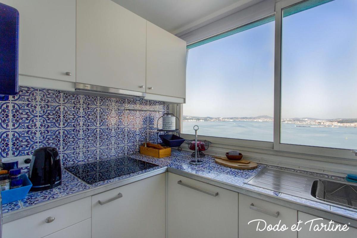 Suitetrails - Sunny 2 bedroom with panoramic view - Dodo et Tartine