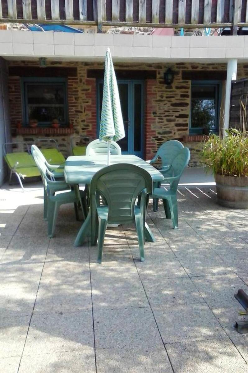 Suitetrails - Appartement d'une chambre avec jardin clos et wifi a Hirel